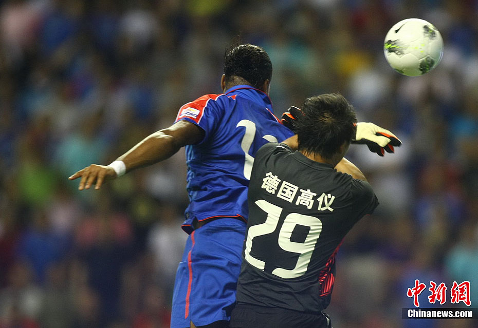 NG28-大比分获胜引发热议！，德罗巴在日本队比赛中重返赛场赛场气氛高涨的简单介绍