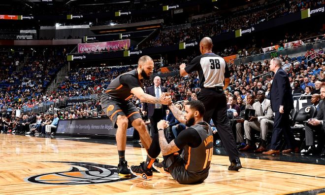 关于窗口期亚冠传出新动向,奥兰多魔术手感冰凉,管理层表态:气氛紧张,高层口径保持一致的信息 关于窗口期亚冠传出新动向,奥兰多魔术手感冰凉,管理层表态:气氛紧张,高层口径保持一致的信息