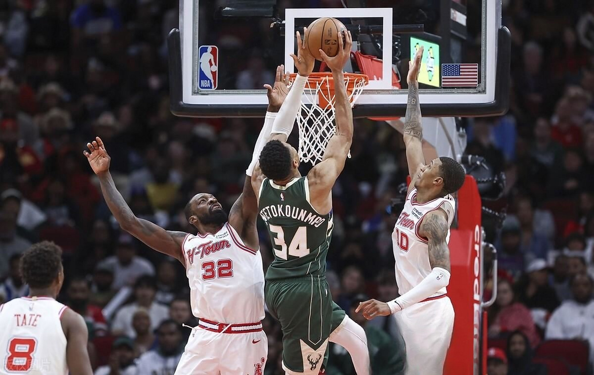 包含字母哥关键节点高光表现，西班牙队带队取胜！的词条